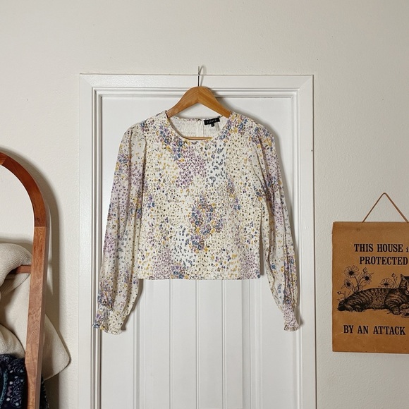 1.STATE Long Sleeve Smocked Top Floral  Size Large Business Casual - Picture 1 of 7